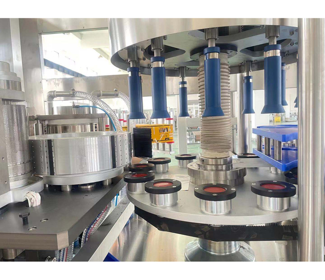 Máquina etiquetadora rotativa de pegamento termofusible OPP